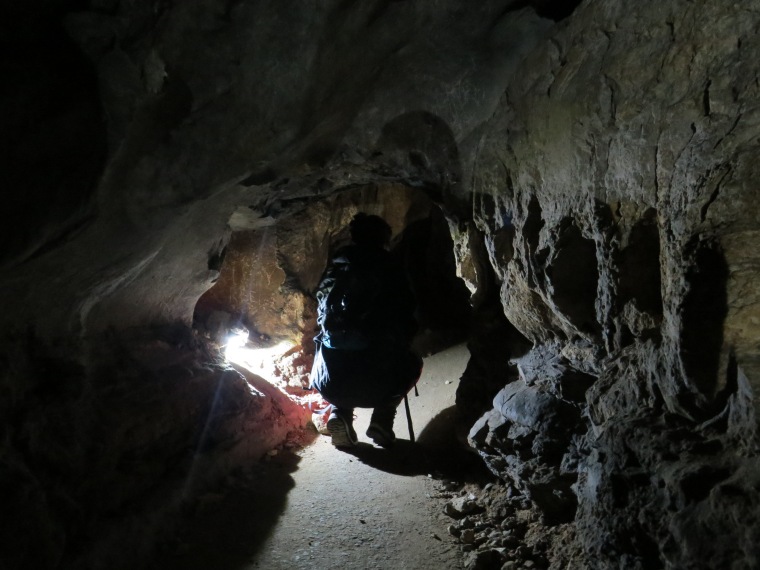 Grotte Trung Trang Cat ba 